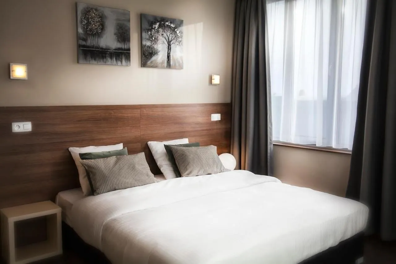 ***  Antwerp Inn Hotel België